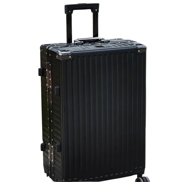The%20Aluminum-Style%20Latch%20Luggage%20-%20Metallic%20Gunmetal%20Gray%20-%20Image%202