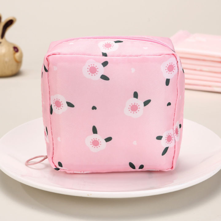 Cute%20Large%20Capacity%20Sanitary%20Napkin%20Storage%20Bags%20Girls%20Cartoon%20Physiological%20Period%20Tampon%20Organizer%20Bag%20Mini%20Bag%20-%20Image%202
