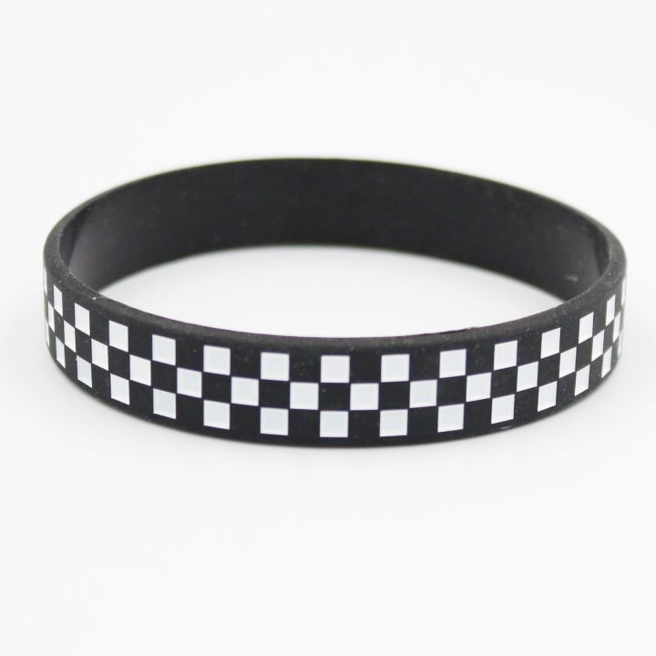 1PC%20Checkered%20Silicone%20Wristband%20Punk%20Style%20Plaid%20Silicone%20Bracelet%20Personality%20Waterproof%20Sports%20Wristband%20for%20Men%20Women%20SH349%20-%20Image%206