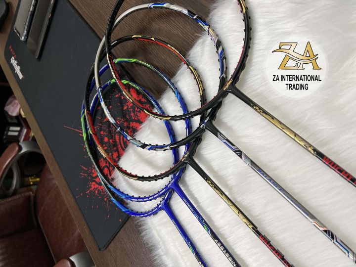 MAXBOLT%20BADMINTON%20RACKET%20-%20Image%202