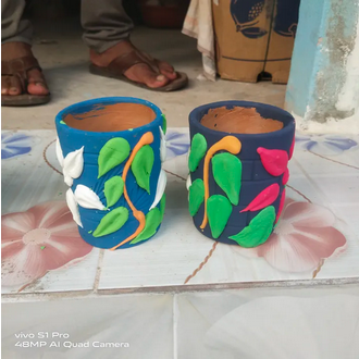 Clay%20Pen%20Holder/Mini%20Flower%20Vase%20for%20Home%20Decor%20-%20Image%203