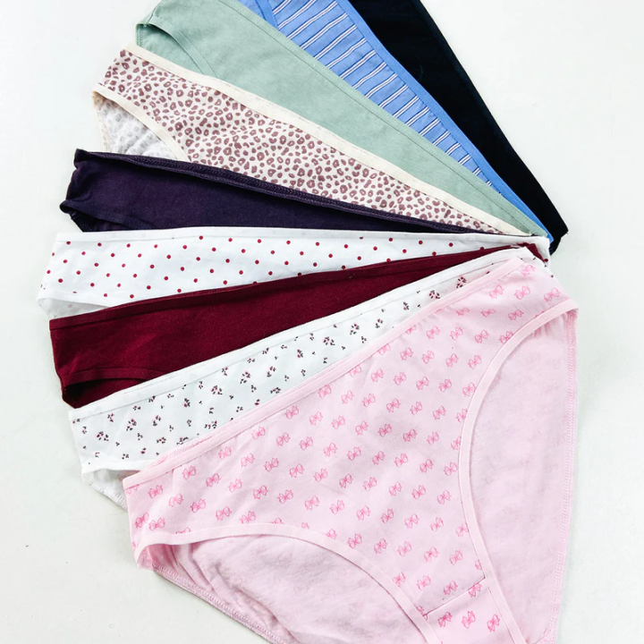 Pack%20of%205%20Pcs%20Assorted%20Colors%20Womens%20Half%20Back%20Coverage%20Cotton%20Brief%20Panty%20From%20Levin%20-%20Image%204
