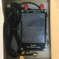 VNA 2.8 Inch LCD HF VHF UHF UV Vector Network Analyzer Antenna Analyzer 50KHz - 900MHz Antenna Analyzer Built-in Battery. 