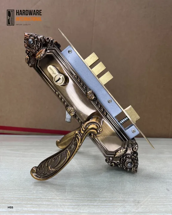 Stylish%20Main%20Door%20Handle%20Lock%20Medium%20Size%20(11%20Inches)%20-%20Image%204