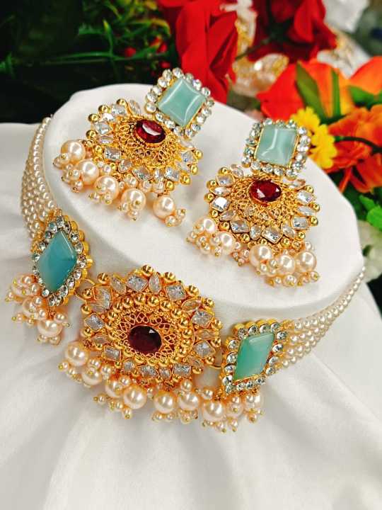 New%20South%20Indian%20Gold%20Plated%20Fashion%20Jewellery%20Nice%20Purl%20Choker%20Necklace%20for%20Women%20&%20Girls%20-%20Image%204