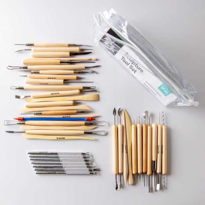 Mont%20Marte%20Sculpture%20Set%2039pc%20-%20Image%203