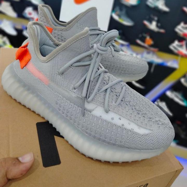 Mens running shoes Boost 350-V2 TRFRM-sneakers