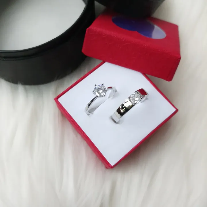 Valentine%20Couple%20Rings%20(Grade-1%20Quality)%20for%20Men%20and%20Women%20with%20Box(Silver%20M-101)-%202%20Pieces%20-%20Image%204