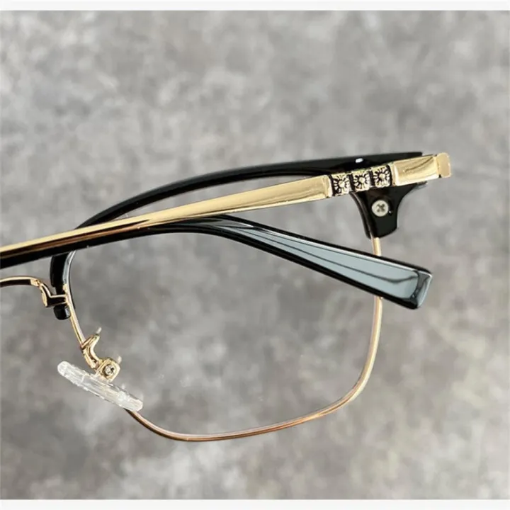 Metal%20Frame%20Blue%20Light%20Glasses%20Vintage%20Square%20Frame%20Vintage%20Eyeglasses%20UV400%20Eyewear%20for%20Unisex%20Men%20and%20Women%20Digital%20Devices%20Eye%20Protection%20Fashion%20Accessory%20-%20Image%209