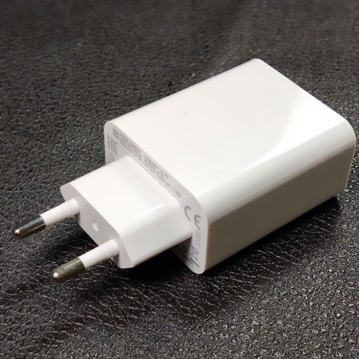 Xiaomi%20Fast%20Charger%2033W%20QC3.0%20Quick%20Charge%20Adapter%20USB%20Type-C%20For%20Xiaomi%20MI%2010%20Pro%20MI%209%20Pro%20Redmi%20Note8%20Note%207%20K20%20K30%20Pro%20Mix3%20Max3%20and%20also%20other%20compatible%20phones%20-%20Image%203