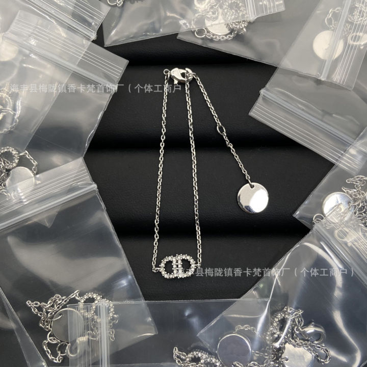 Di%20Home%20CD%20Pearl%20Star%20Bracelet%20Women's%20D%20Home%20High%20Edition%20Diamond%20Butterfly%20Enamel%20Bracelet%20Vintage%20Pig%20Nose%20Bracelet%20-%20Image%208