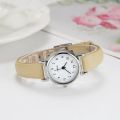 Women Quartz Alloy Watch Ladies Fashion Small Dial Casual Watch Leather Wristwatch for Women.