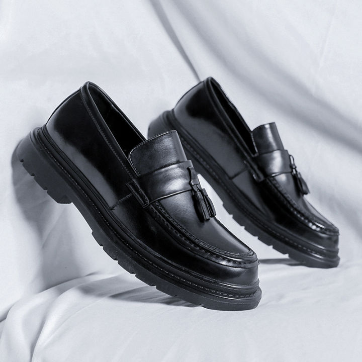 Italian%20Men's%20Casual%20Shoes%20Fashion%20Thick%20Bottom%20Tassel%20Formal%20Shoes%20for%20Men%20Luxury%20Brand%20Dress%20Loafers%20Moccasins%20Business%20Shoes%20KEEMEEUYZO%20-%20Image%202