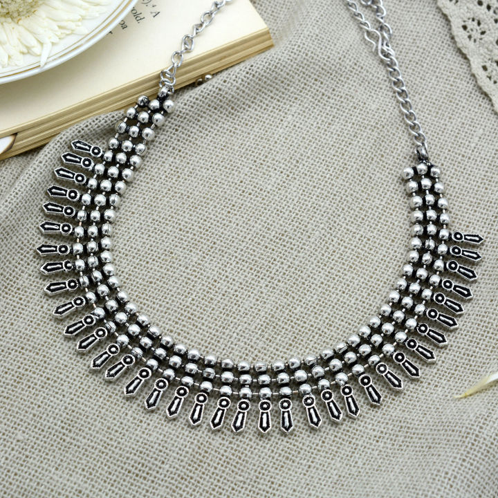 Silver%20Thushi%20Necklace%20For%20Women%20-%20Image%202
