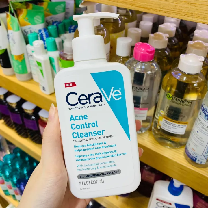 CeraVe%20Acne%20Face%20Wash,%20Acne%20Cleanser%20237%20ml%20-%20Image%204
