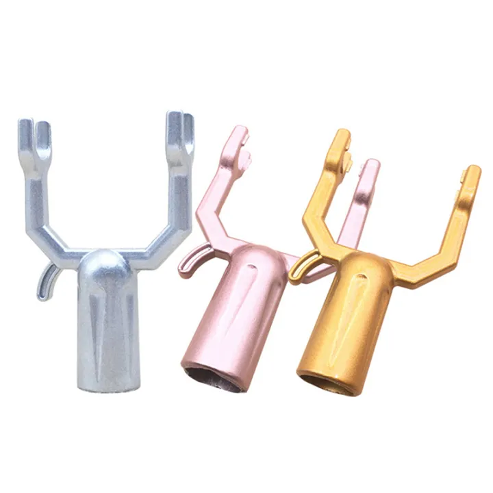 <p>Features:<br>%0A1.%20High-quality%20aluminum%20alloy%20as%20material,%20durable,%20not%20easy%20to%20rust,%20can%20be%20used%20for%20a%20long%20time.<br>%0A2.%20With%20an%20intimate%20hook%20for%20easier%20storage%20and%20not%20taking%20up%20much%20space.<br>%0A3.%20Fine%20workmanship%20and%20precision,%20suitable%20for%20hangers%20-%20Image%203