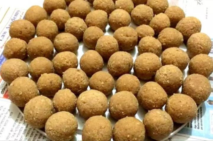 Naru/Narikel er naru/Home Made Coconut naru