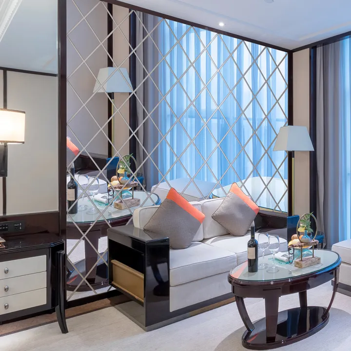 3D%20Mirror%20Stickers%20Acrylic%20Triangles%20Self-adhesive%20Diamonds%20DIY%20Wall%20Mirror%20Stickers%20for%20Living%20Room%20Home%20Decor%2010/17/32/58Pcs%20-%20Image%204