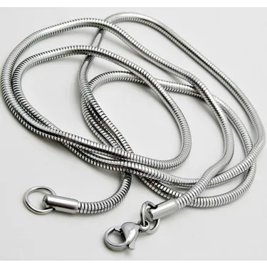 Stylish%20Silver%20Metal%20Chain%20For%20Men%20-%20Image%204