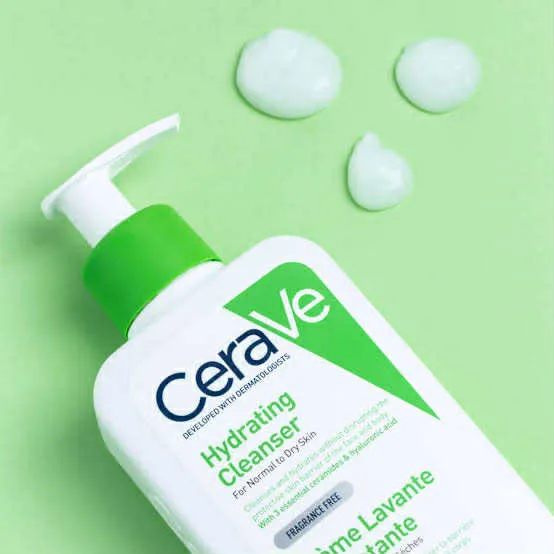 CeraVe%20Hydrating%20Cleanser%20For%20Normal%20To%20Dry%20Skin%20236ml%20-%20Image%205