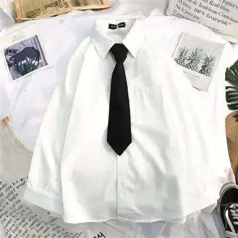 White%20Shirt%20for%20Male%20and%20Female%20Students%20Korean%20Style%20LoosedkBlack%20White%20Shirt%20Casual%20Bottoming%20Top%20Trendy%20Hong%20Kong%20Style%20-%20Image%202