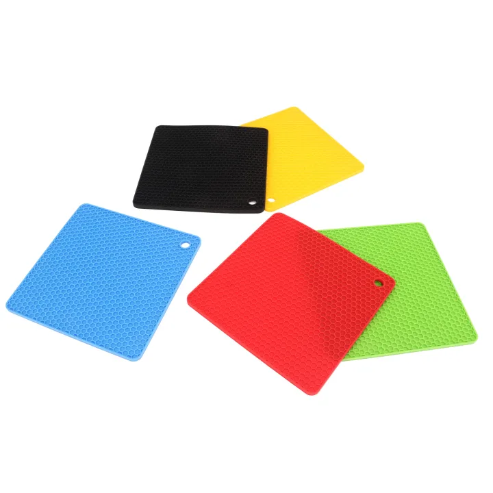 Multipurpose%20Nonslip%20Hot%20Pads,%20Silicone%20Trivet%20Heat%20Resistant%20Thick%20Large%20%20for%20Kitchen%20-%20Image%206