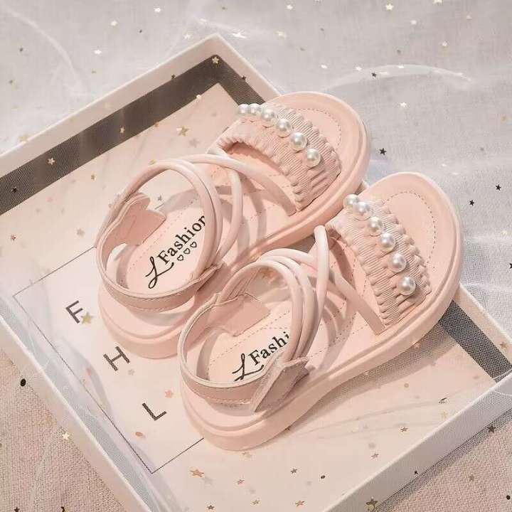 Pearl%202023%20Summer%20New%20Little%20Girl%20Princess%20Shoes%20Soft%20Sole,%20Western%20Style%20Korean%20Edition%20Girl's%20Baby%20Sandals%20-%20Image%203
