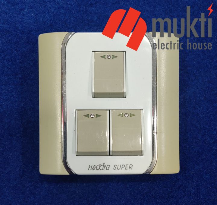 HAOCING%20Super%20Three%20Gang%20Switch%20Socket%203%20-%20Image%202