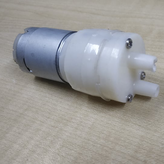 Air%20Pump%20DC%2012V%20Mini%20Air%20Pump%20High%20Pressure%20Large%20Capacity%20Low%20Noise%20-%20Image%204