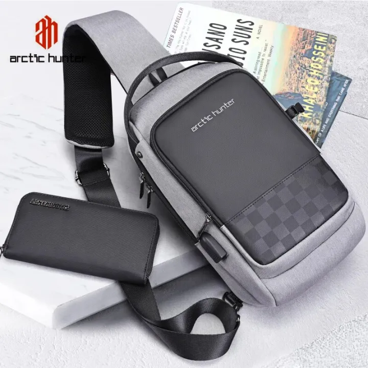 Arctic%20Hunter%20XB00105%20Men%20Chest%20Bag%20USB%20Charging%20Sling%20Bag%20Waterproof%20-%20Image%208