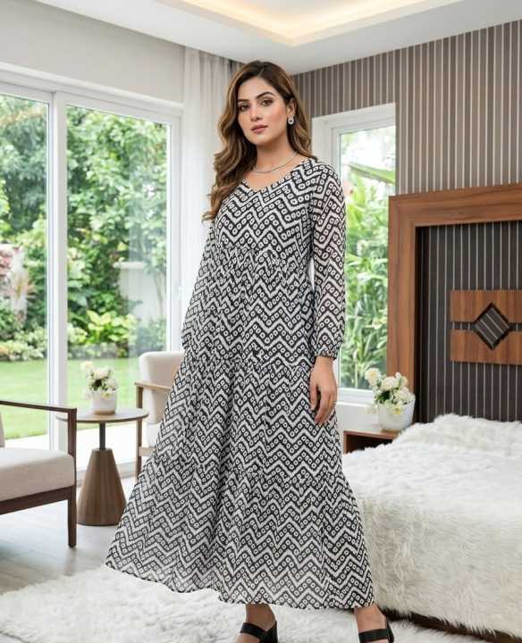New%20Collection%20Readymade%20Swich%20silk%20skin%20print%C2%A0%20gawn%201%20piece%20-%20Image%205