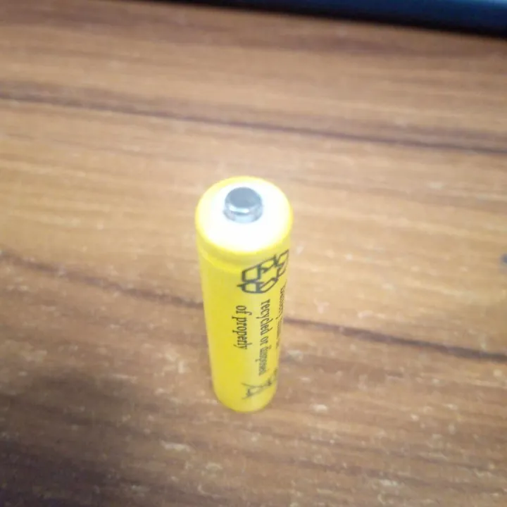 AAA%201.2V%20600mAh%20Ni-CD%20Rechargeable%20Triple%20A%20Battery%20For%20Electric%20Toy%20Remote%20Control%20Car%20RC%20TV%20Remote%20Cordless%20Phone%20NiCd%20Batteries%20-%20Image%204