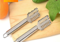 Stainless Steel Kitchen Accessories Cleaning Fish Skin Scraping Scales Planing Fish Scale Remover Brush Fishing Knife Cleaning Tools.