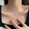Xiaohongshu has the same niche design, versatile pearl necklace, women's fashion temperament, clavicle chain, non-fading sweater necklace. 