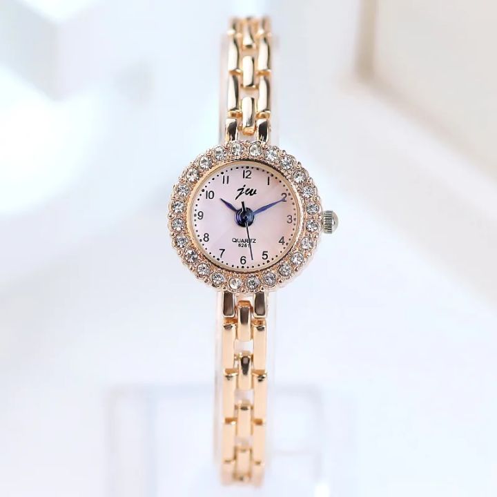 Fashion%20Small%20Dial%20Rose%20Gold%20Women%20Watches%20Alloy%20Strap%20Ladies%20Bracelet%20Watch%20Gift%20Quartz%20Watch%20for%20Women%20-%20Image%209