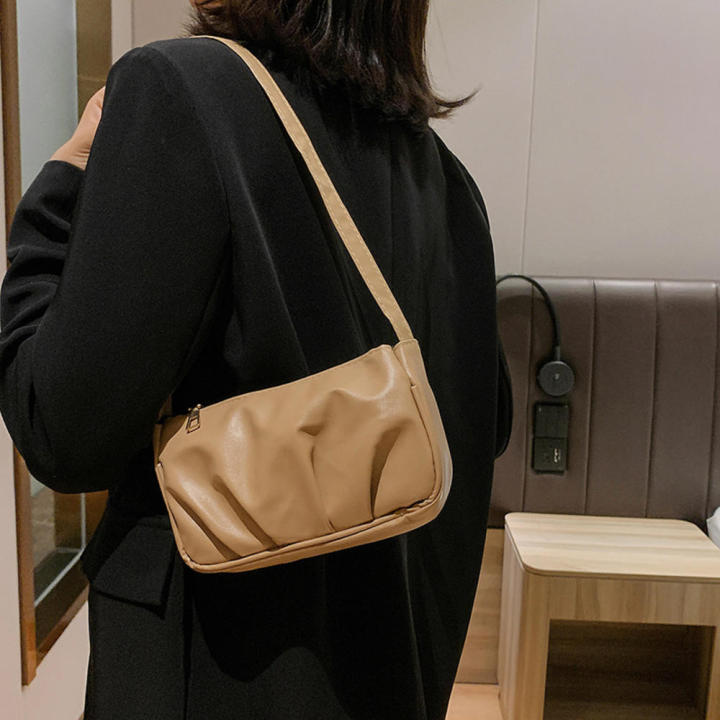 Women's%20Fashion%20Handbags%20Retro%20Solid%20Color%20Pleated%20Bag%20PU%20Leather%20Shoulder%20Underarm%20Bag%20Casual%20Women%20Hobos%20Handbags%20-%20Image%204