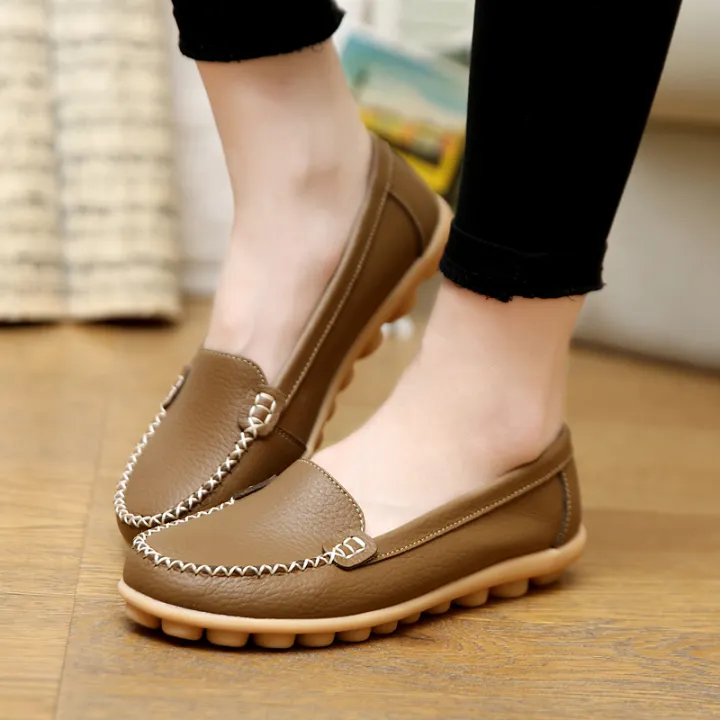 Summer%20Womens%20Flats%20Ballet%20Shoes%20Woman%20Cut%20Out%20Leather%20Shoes%20Breathable%20Moccasins%20Women%20Boat%20Shoes%20Luxury%20Ladies%20Casual%20Shoes%20House%20Foocus%20-%20Image%202