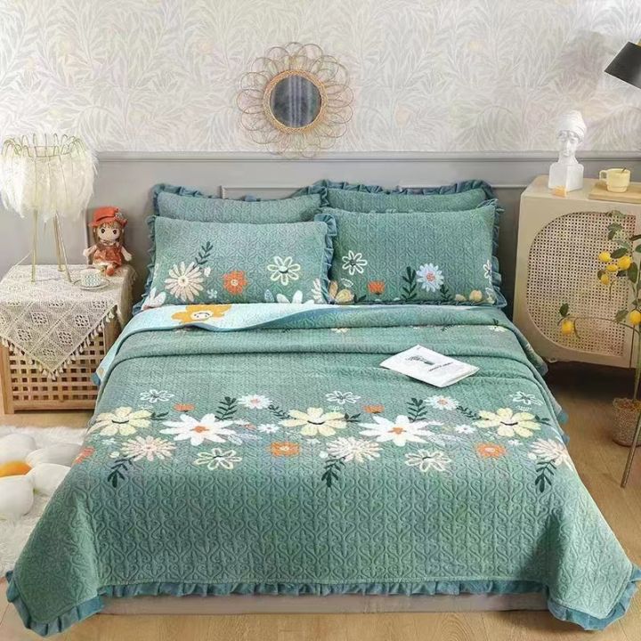 Three-piece%20set%20of%20milk%20velvet%20bed%20covers,%20plush%20bed%20sheets,%20blankets,%20thickened%20kang%20blankets,%20blankets,%20single%20tatami%20mats,%20household%20carpets%20-%20Image%202