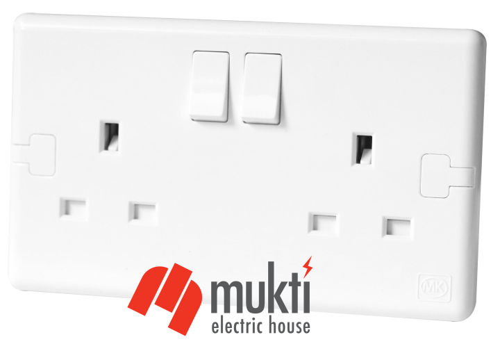 MK%20Made%20in%20Singapore%20ECORE%2013A%203%20Pin%20Flat%202%20Gang%20Dual%20Outlet%20Socket%20with%20Switch%20Three%203Pin%20-%20Image%204