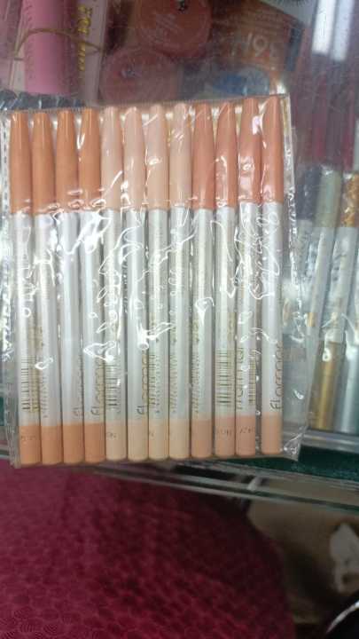 Flormar%20Re-Cap%20Eyebrow%20Pencil%20-%20Shade%20477%20-%20Image%204