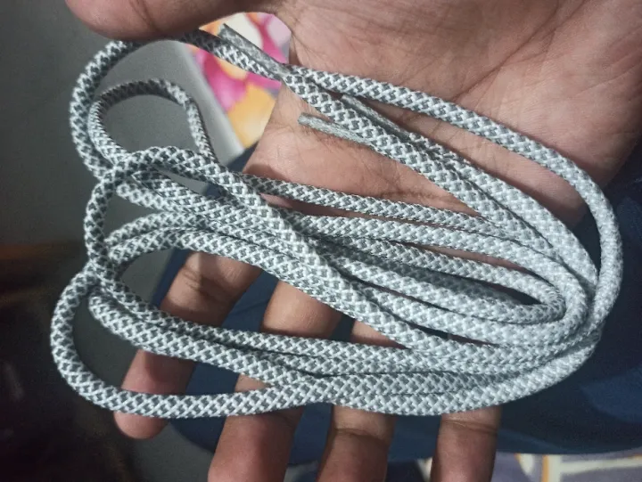 1%20pair%20x%20Round%20120cm%20Reflective%20Shoelace%20Safety%20Shoelaces%20Rope%20Shoe%20Lace%20-%20Image%202
