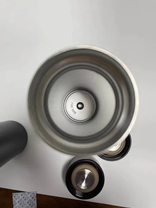 BO%20500ml%20Stainless%20Steel%20Smart%20Vacuum%20Thermos%20Cup%20Flask%20with%20LED%20Temperature%20Display%20Lid%20Custom%20Logo%20Smart%20Thermal%20Vacuum%20Cup%20-%20Image%205