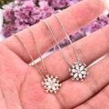 Trendy Korean Fashionable Flower Chain Choker Necklaces for Girls Simple Stylish - Snowflake Flower Pendant Necklace for Women Simple New Collection. 