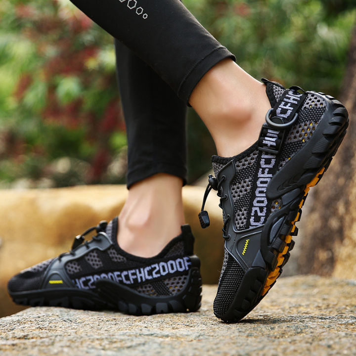 %E3%80%90Emotion%20HENG%E3%80%912022%20Men's%20Shoes%20Upstream%20Swimming%20Shoes%20Strong%20Outdoor%20Hollow%20Upstream%20Shoes%20Rain%20Shoes%20Outdoor%20Sports%20Casual%20Shoes%20-%20Image%203