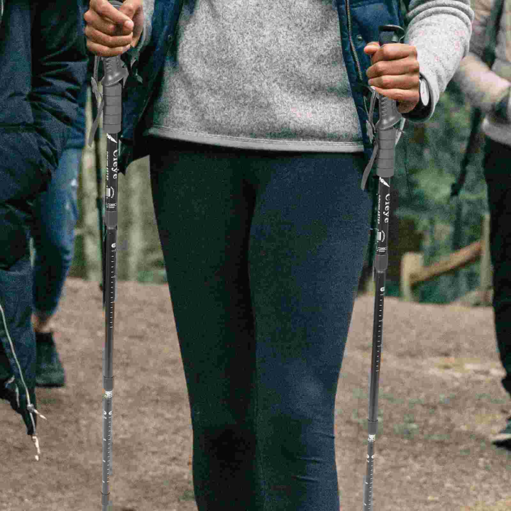 Aluminum%20Alloy%20Walking%20Stick%20Retractable%20Folding%20Light%20Travel%20Elderly%20Cane%20Nonslip%20Adjustable%20Trekking%20Pole%20Supplies%20-%20Image%206