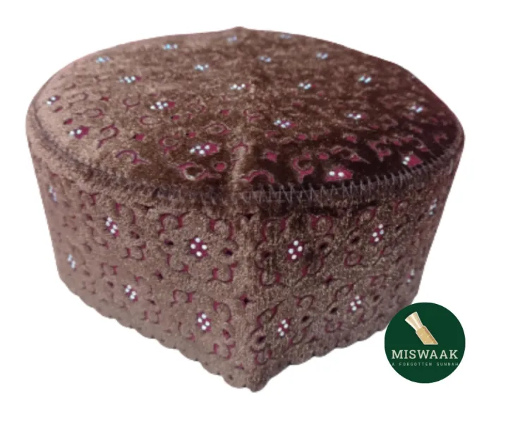 Muslim%20Gorgeous%20Velvet%20Cap/Tupi,%20Miswaak%20Products%20-%20Image%203