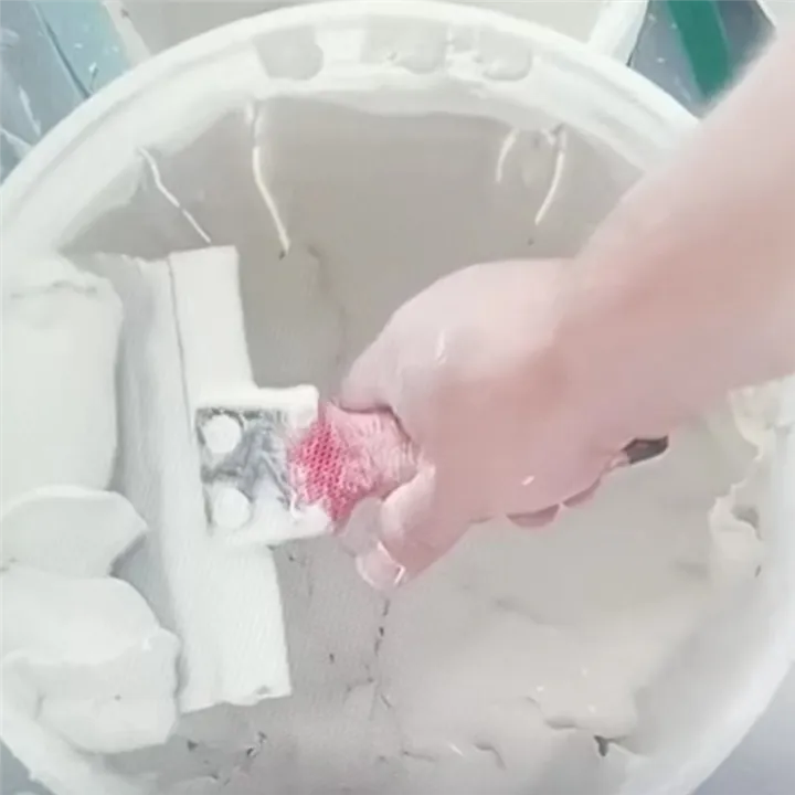 Scraper%20Blade%20Plaster%20Stainless%20Steel%20Bucket%20Scoop%206.5%20Inch%20Curved%20Contoured%20Blade%20for%20Paint,%20Mortar%20-%20Image%202