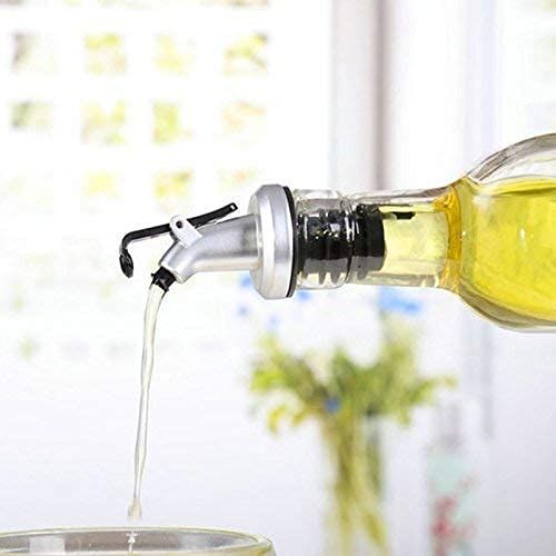 Rubber%20Olive%20Oil%20Free%20Flow%20Dispensers%20Caps%20for%20Bottle%20Pourers%20(Black,%20Silver),%20Set%20of%202%20-%20Image%205