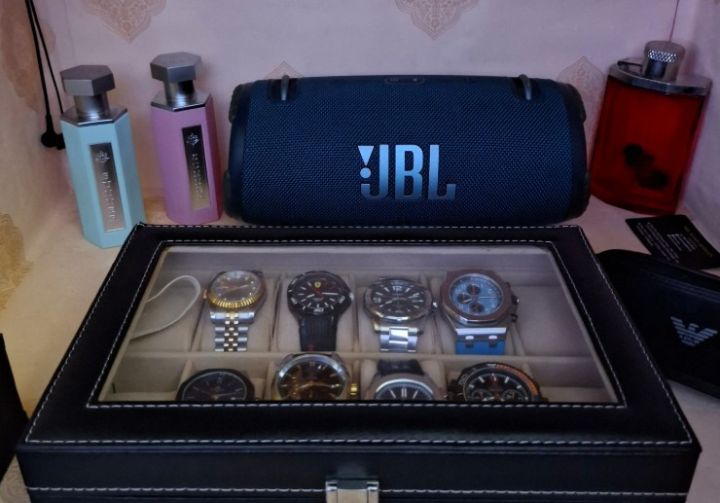 PU%20Leather%20Material%20Watch%20Box%2012%20Slot%20-%20Image%204