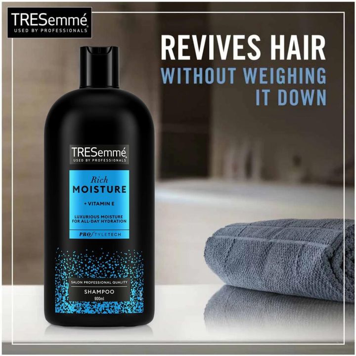 TRESemme%20Hair%20Shampoo%20&%20Conditioner%20Moisture%20Rich,%20900%20ml%20-%20Image%203